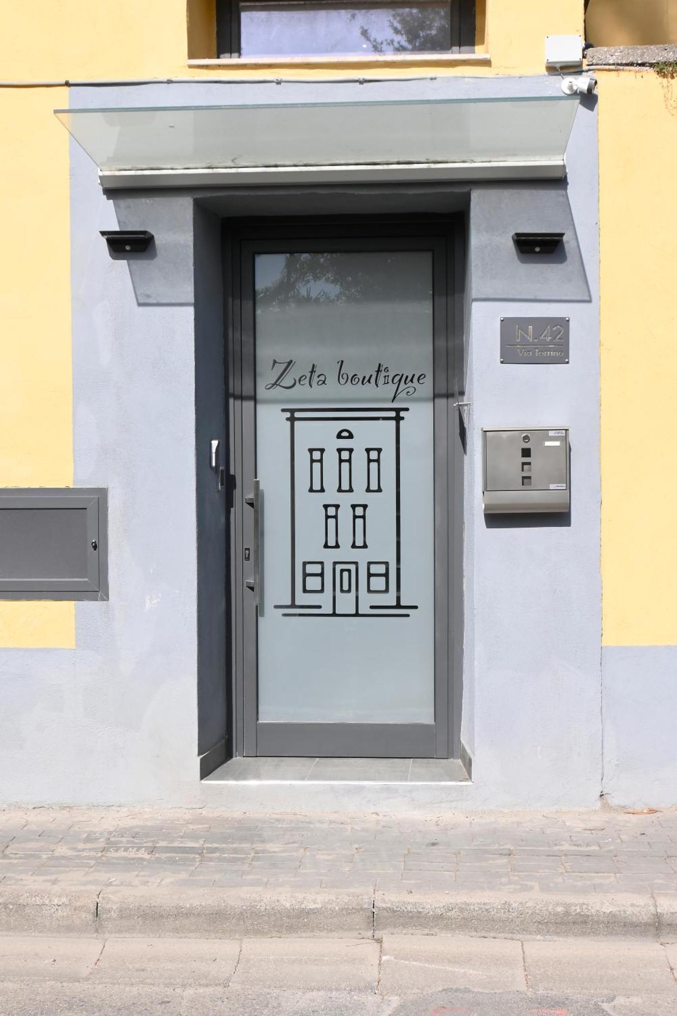 Zeta Boutique Hotel Caserta Buitenkant foto